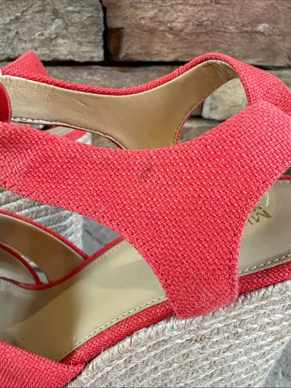 Michael Michael Kors sz 8.5 orange cloth wedges